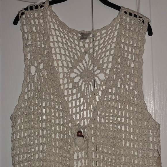 NWOT Crochet Cover-Up Forever 21 - Picture 3 of 4